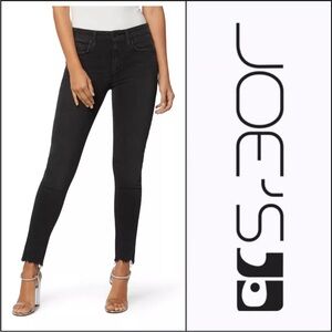 Joe’s Jeans Skinny Ankle Raw Hem